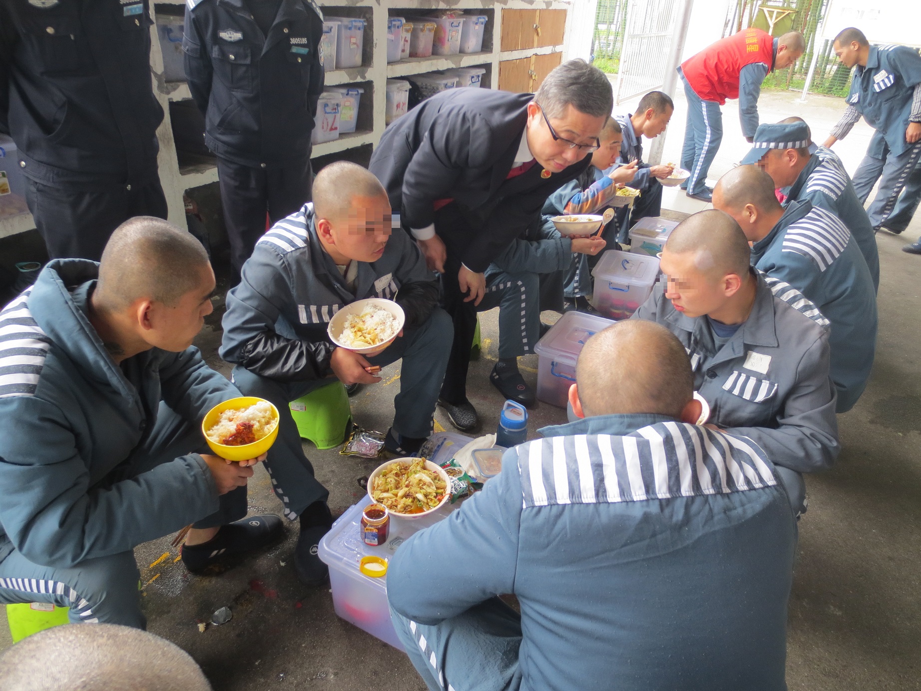 景德镇市浮南地区人民检察院积极开展"4.16双维活动"